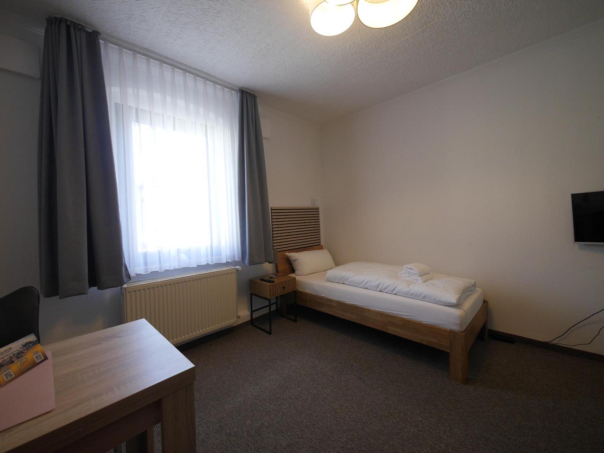 Zur Eiche Apartment *